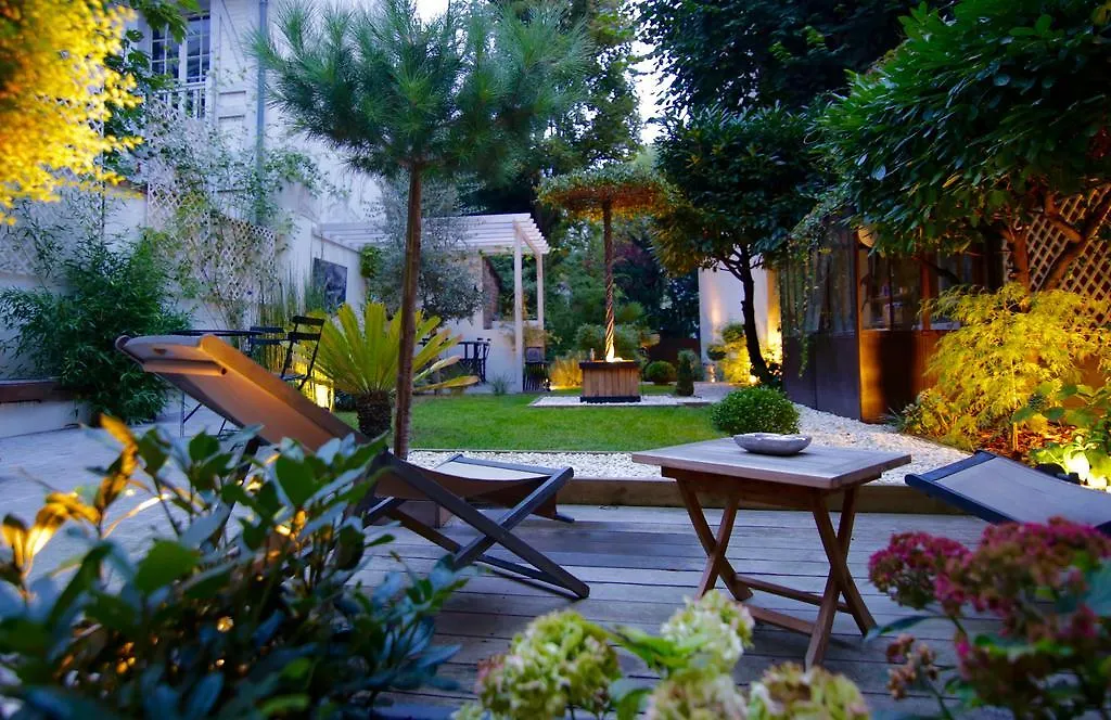 Villa Du Square, Luxury Guest House-1