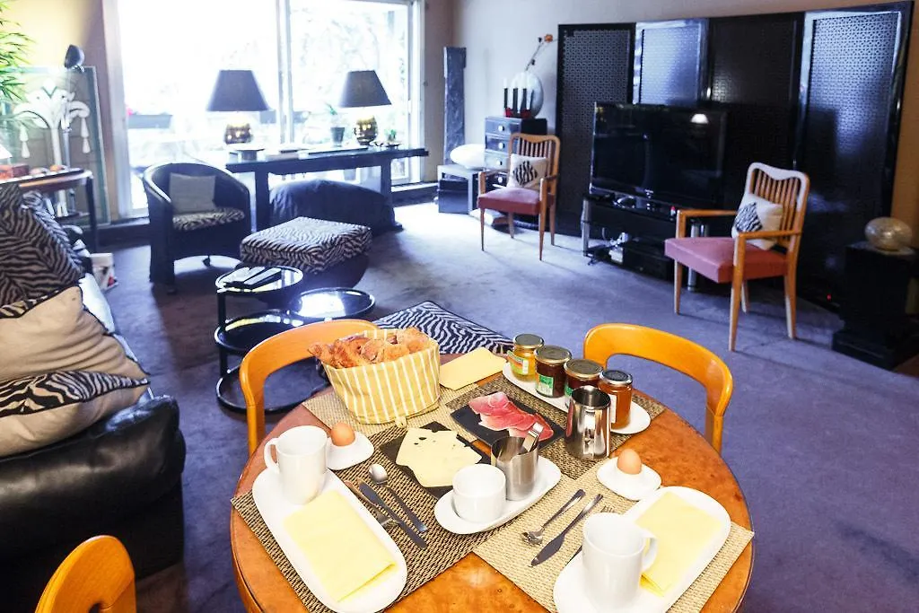 B&B Junior Suite Paris Tour Eiffel-1