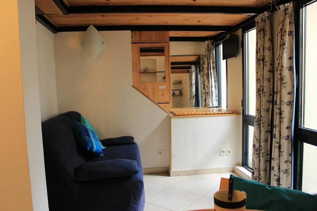 Le Petit Gobert-1