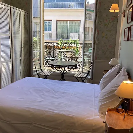 Bed And Breakfast Paris Quartier Champs-Elysees-2