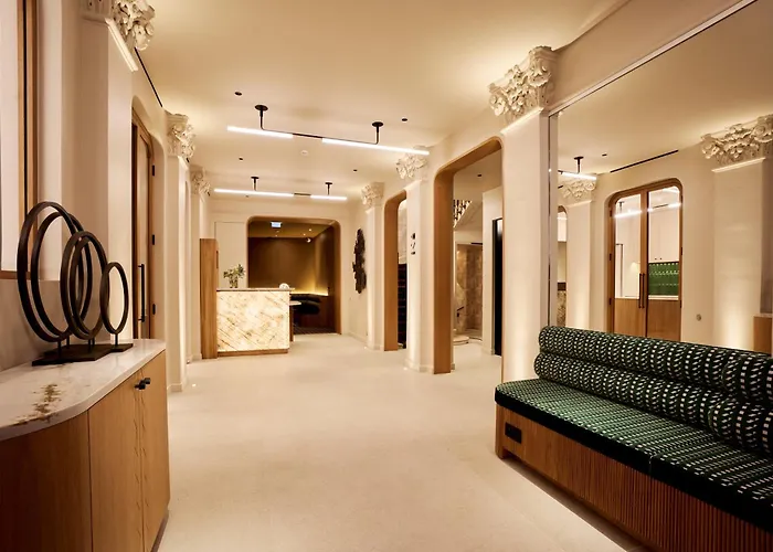 Boutique hotel only: 6 Vh Hotel