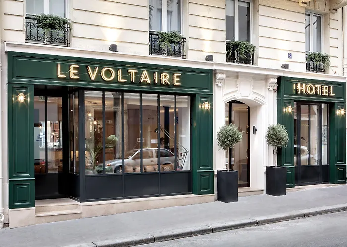 Hotel con piscina: New Hotel Le Voltaire