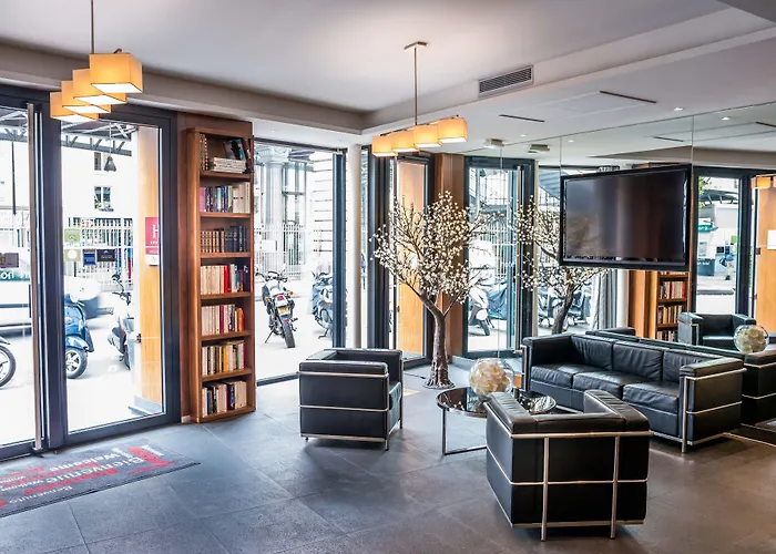 Romantic hotel: Art Hotel Eiffel