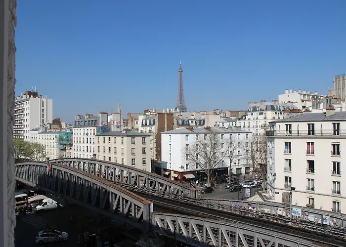 Romantic hotel: Art Hotel Eiffel