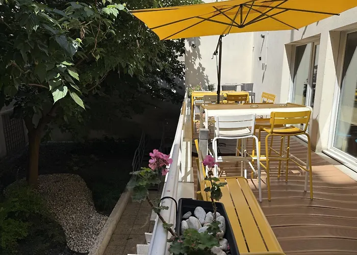 Urlaubsunterkunft Holiday Inn Paris Montmartre By Ihg