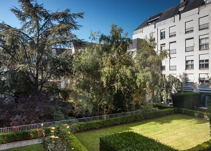 Assia & Nathalie - Luxury B&B Marais